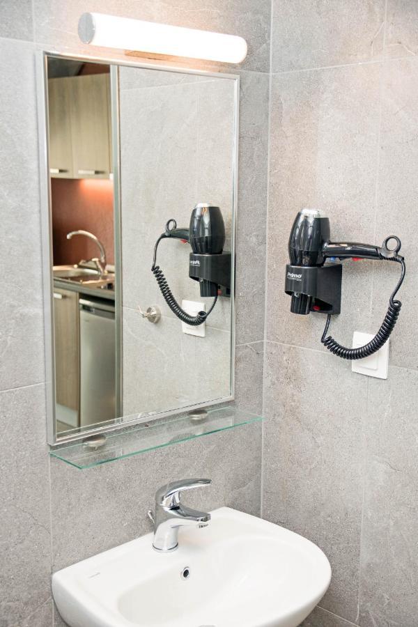 Aelia Luxury Apartments Nikiti  Buitenkant foto
