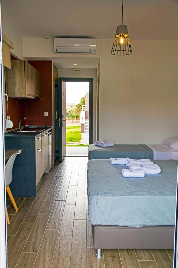 Aelia Luxury Apartments Nikiti  Buitenkant foto