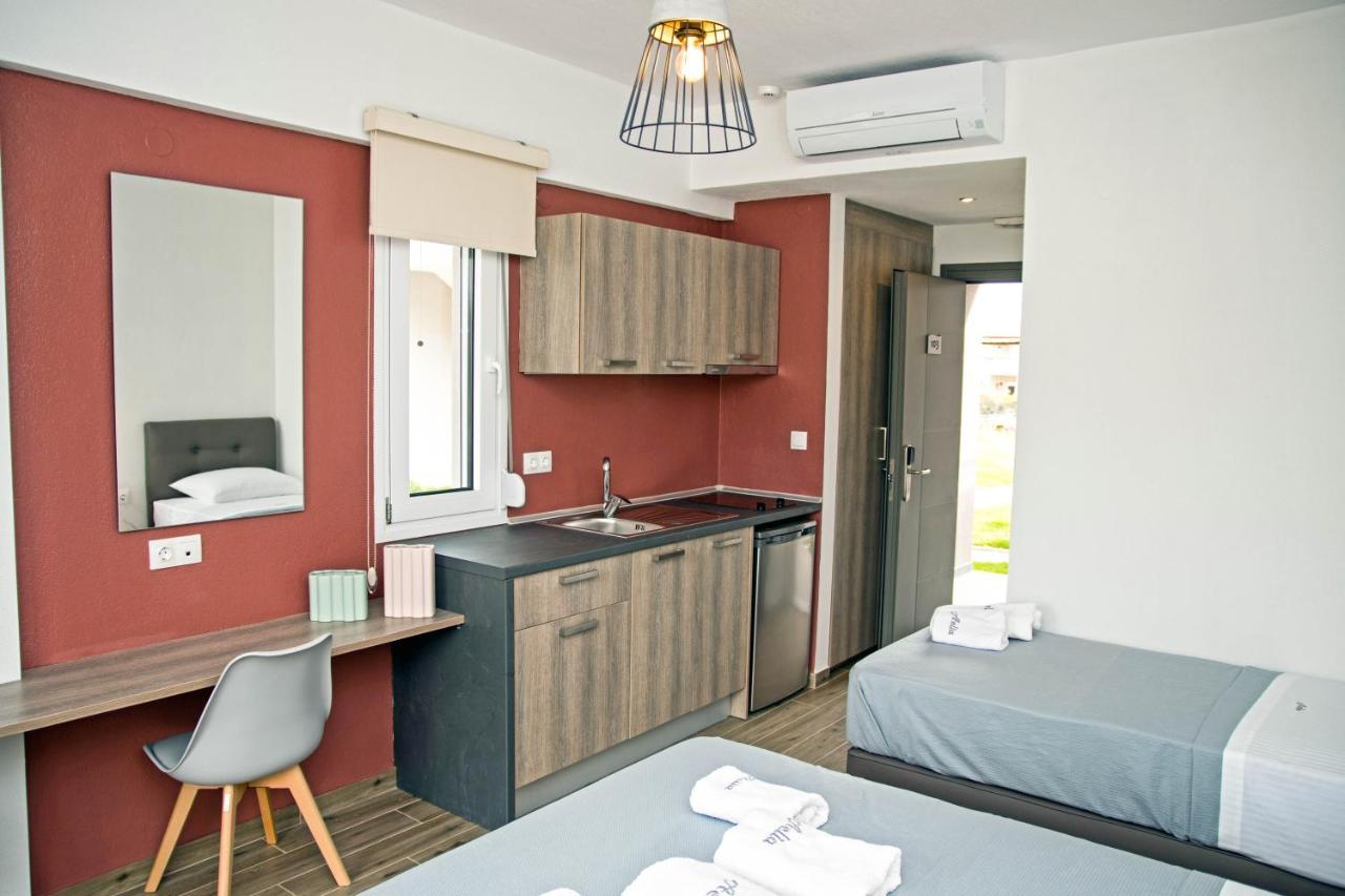 Aelia Luxury Apartments Nikiti  Buitenkant foto
