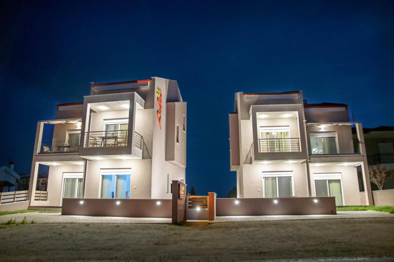 Aelia Luxury Apartments Nikiti  Buitenkant foto